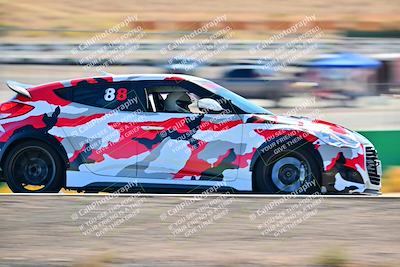 media/Oct-18-2025-Extreme Speed (Sat) [[d6d7e1fef1]]/Red-Green/